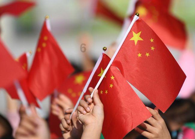银行前台柜员都是年轻人,这是为什么?-权威问答,专家解答,满足你的知识需求